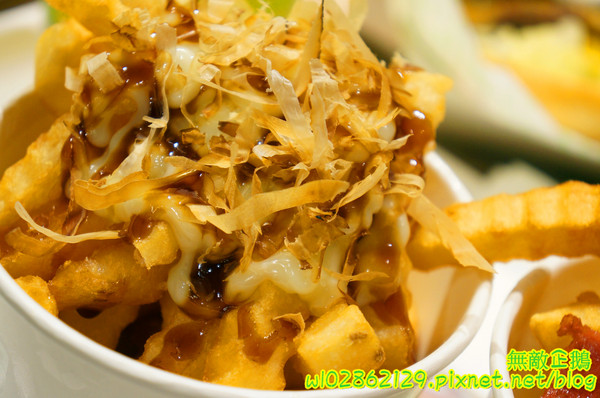 樂檸漢堡(台南西門店)：【台南-中西區】嘉義x漢堡...一起挑戰大俠吧~來樂檸，記得穿短褲!《樂檸漢堡》