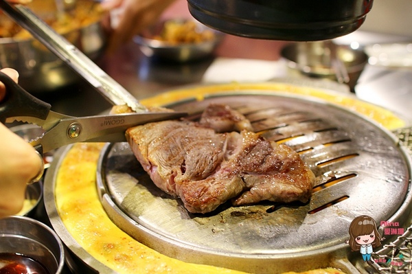 新麻蒲海鷗臺灣1號店：【食記】台北東區 新麻蒲海鷗臺灣1號店마포갈매기 韓式烤肉 松阪豬 海鷗肉 雪花沙朗牛 爐邊蛋