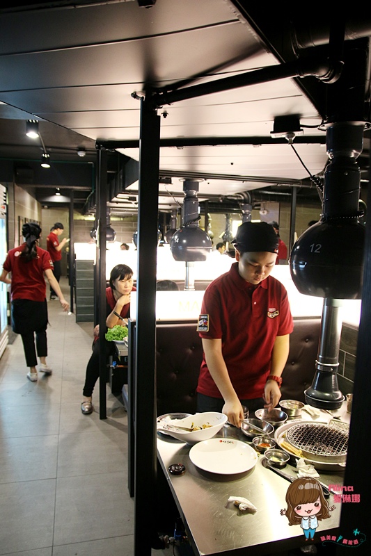 新麻蒲海鷗臺灣1號店：【食記】台北東區 新麻蒲海鷗臺灣1號店마포갈매기 韓式烤肉 松阪豬 海鷗肉 雪花沙朗牛 爐邊蛋