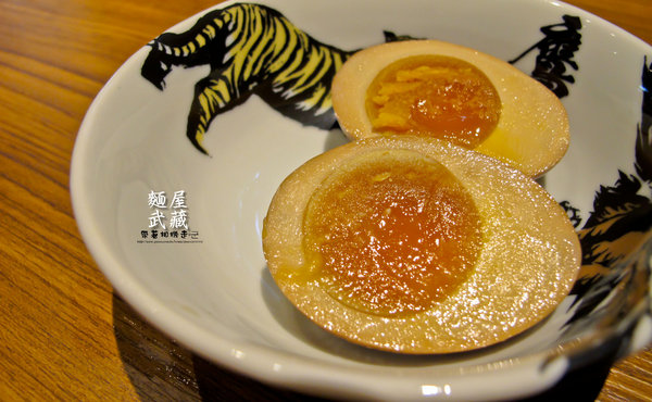 麵屋武藏(鷹虎店):台南 中西區.來自東京的武士魂拉麵 麵屋武藏 鷹虎(新天地)