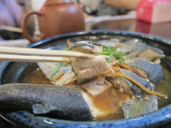 南庄戲院人文客家餐廳:苗栗 南庄戲院人文客家餐廳~50年老金龍之客家菜飄香