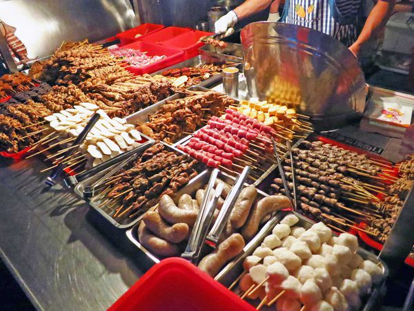 【中和美食】廣福路廟口烤肉攤-在地人極推的烤肉攤