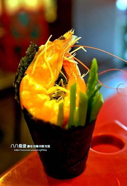 八八食堂：【板橋日本料理推薦】菜色豐富, 高貴不貴!! ✿✿ 八八食堂 壽司, 拉麵, 丼飯, 定食 ✿✿（完整菜單）