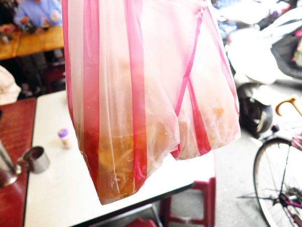 【新莊美食】締旺油飯-隱藏在菜市場裡的美食