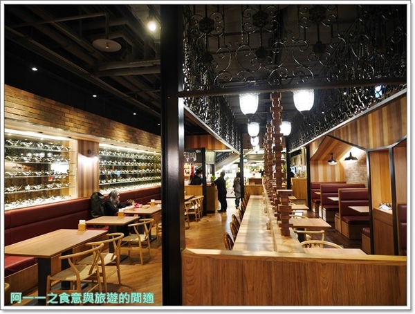 Izumi Curry 京站旗艦店(Izumi Curry 京站旗艦店)：台北京站  Izumi Curry 天使歐姆蛋～不用飛日本來吃大阪濃郁咖哩