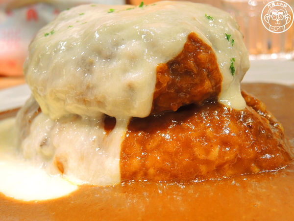 Izumi Curry 京站旗艦店(Izumi Curry 京站旗艦店)：呷飽祙【台北大同･Izumi Curry】來自大阪的咖哩飯