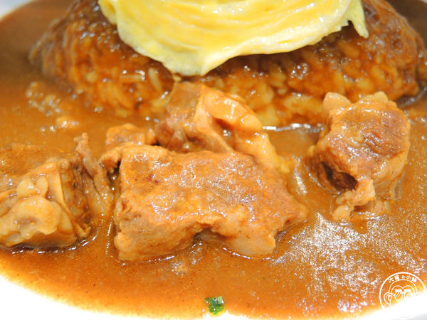 Izumi Curry 京站旗艦店(Izumi Curry 京站旗艦店)：呷飽祙【台北大同･Izumi Curry】來自大阪的咖哩飯