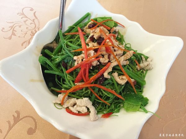 濃園滿漢餐廳：[台南東區]濃園滿漢餐廳|喜宴、家族聚餐、尾牙台菜餐廳|過年圓桌圍爐的餐廳好選擇|介紹主廚新菜囉!