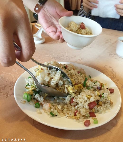 濃園滿漢餐廳：[台南東區]濃園滿漢餐廳|喜宴、家族聚餐、尾牙台菜餐廳|過年圓桌圍爐的餐廳好選擇|介紹主廚新菜囉!