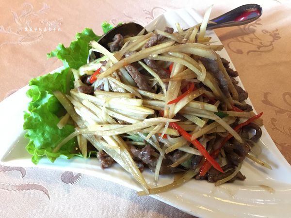 濃園滿漢餐廳：[台南東區]濃園滿漢餐廳|喜宴、家族聚餐、尾牙台菜餐廳|過年圓桌圍爐的餐廳好選擇|介紹主廚新菜囉!