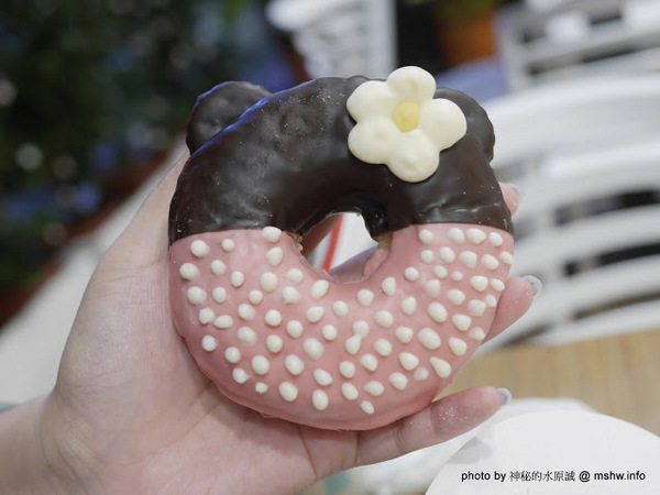 香檸貝克SIANG NING BEIKE(北屯同心店):【食記】台中Siang Ning Beike Lemon Donuts 香檸貝克甜甜圈專賣-北屯同心店@北屯東山路 : 環境寬敞舒適, 甜點口感依舊, 還有新產品等著你喔!!