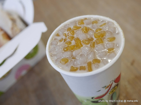 香檸貝克SIANG NING BEIKE(北屯同心店):【食記】台中Siang Ning Beike Lemon Donuts 香檸貝克甜甜圈專賣-北屯同心店@北屯東山路 : 環境寬敞舒適, 甜點口感依舊, 還有新產品等著你喔!!