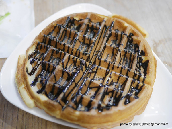 香檸貝克SIANG NING BEIKE(北屯同心店):【食記】台中Siang Ning Beike Lemon Donuts 香檸貝克甜甜圈專賣-北屯同心店@北屯東山路 : 環境寬敞舒適, 甜點口感依舊, 還有新產品等著你喔!!