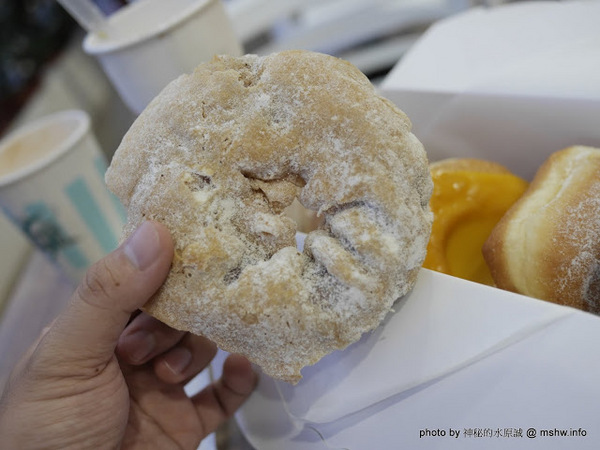 香檸貝克SIANG NING BEIKE(北屯同心店):【食記】台中Siang Ning Beike Lemon Donuts 香檸貝克甜甜圈專賣-北屯同心店@北屯東山路 : 環境寬敞舒適, 甜點口感依舊, 還有新產品等著你喔!!