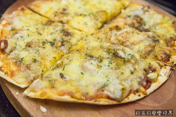 樓梯腳：【食記】｛高雄。鼓山區｝隱身在巷弄的特色老宅餐廳樓梯腳