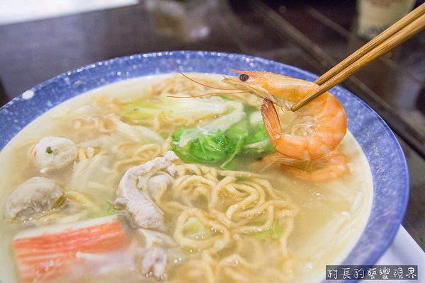 樓梯腳：【食記】｛高雄。鼓山區｝隱身在巷弄的特色老宅餐廳樓梯腳