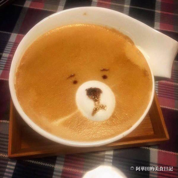 肚臍簡餐咖啡店(原:咖啡家):【苗栗竹南】肚臍簡餐咖啡店充滿著文青氣息,餐點選擇多、CP值高、再訪意願高~