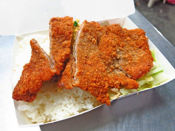 【三重美食】三民街排骨飯-隱藏版美食