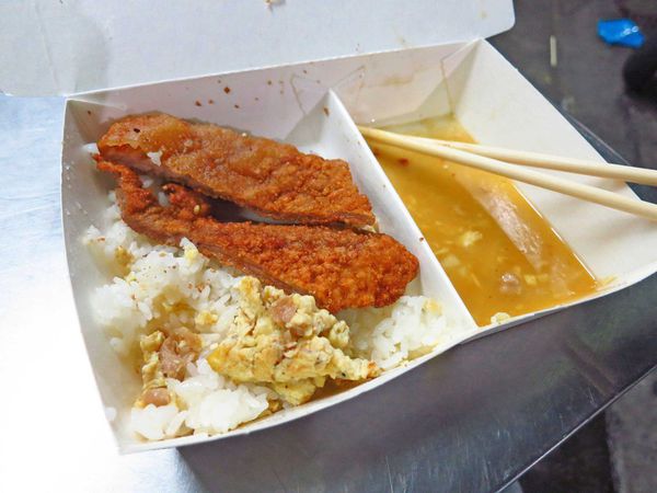 【三重美食】三民街排骨飯-隱藏版美食