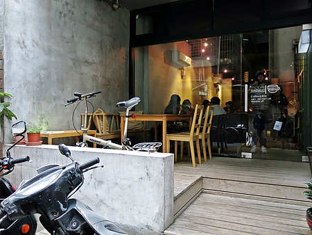 小米酒咖啡館:台北【捷運東門站】原來這裡沒有賣米酒 — 小米酒咖啡館Xiaomijo