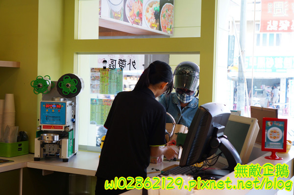 夏帕焗烤專賣(台南夢時代店)：【台南-東區】焗烤x輕食..免服務費/電源《夏帕焗烤專賣》