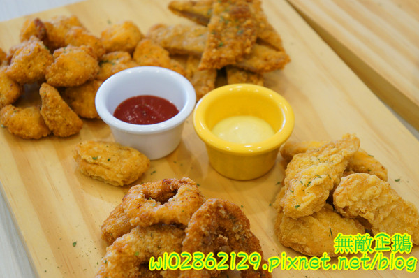 夏帕焗烤專賣(台南夢時代店):【台南-東區】焗烤x輕食..免服務費/電源《夏帕焗烤專賣》