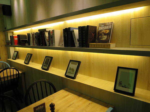 貪吃驢子：貪吃驢子..       因為貪吃所以好吃～