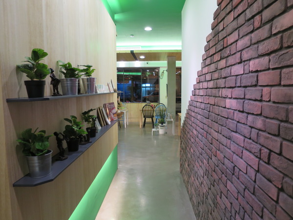 貪吃驢子：貪吃驢子..       因為貪吃所以好吃～