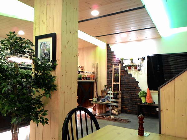 貪吃驢子：貪吃驢子..       因為貪吃所以好吃～