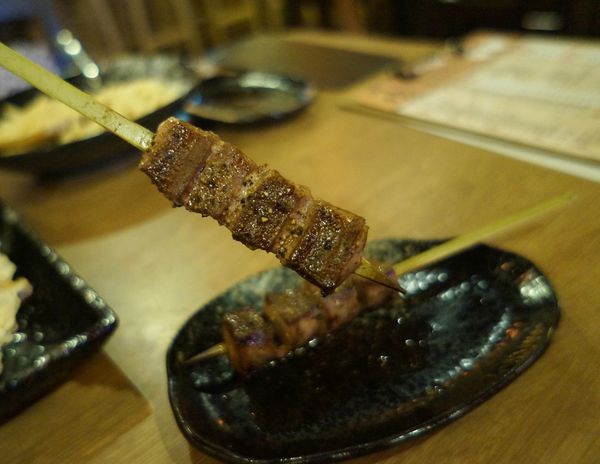 六燒居酒屋：六燒居酒屋 ♥ 深夜食堂 ♥ 享受微燻之夜