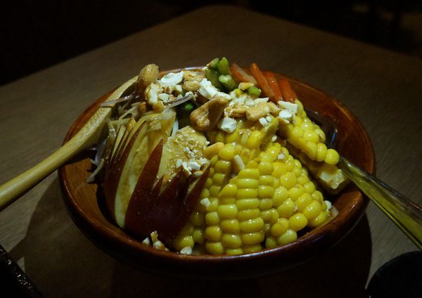 六燒居酒屋：六燒居酒屋 ♥ 深夜食堂 ♥ 享受微燻之夜