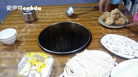 12036823_1071961056147407_3934989270112460991_n