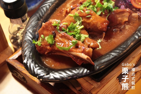 栗子熊複合式餐飲：【雲林||虎尾】栗子熊複合式餐飲──平價細緻美味，聚餐又多間好選擇啦！