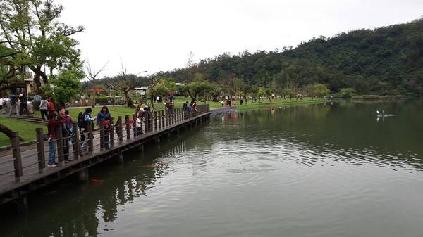 梅花湖：【宜蘭景點】梅花湖風景區~環山繞湖的美景~協力遨遊自然生態
