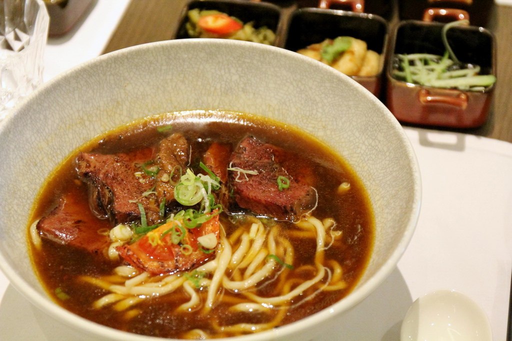 台灣美食展,大廚帶路,台北萬豪酒店,西華飯店,標裕牧場,紅棗鮑魚燉雞湯,牛肉麵