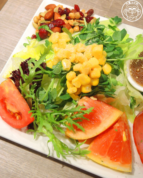 豐滿咖啡早午餐:呷飽祙【新北新莊・豐滿咖啡早午餐(新莊店)】澎派早餐又一發