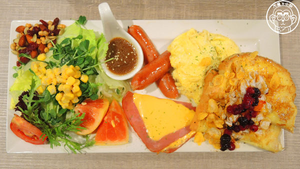 豐滿咖啡早午餐:呷飽祙【新北新莊・豐滿咖啡早午餐(新莊店)】澎派早餐又一發