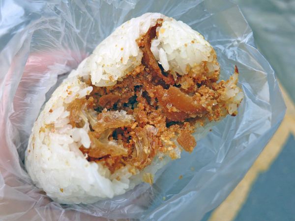 【桃園美食】大業路早餐飯糰-誰說飯糰一定要是鹹的?