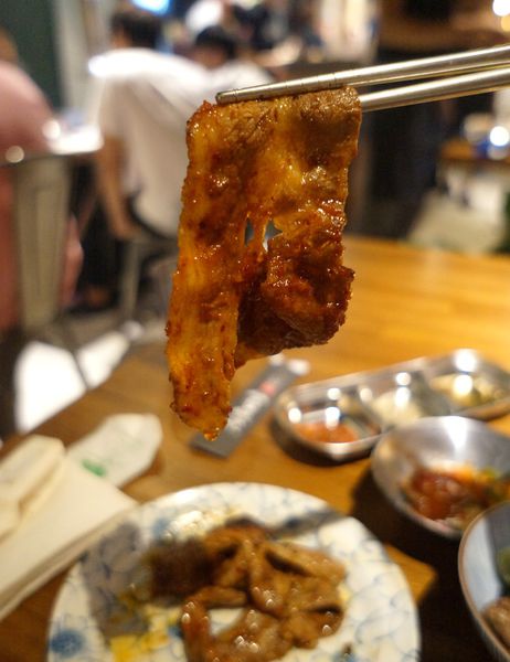 滋滋咕嚕 쩝쩝꿀꺽 韓式烤肉專門店:滋滋咕嚕 ♥ 쩝쩝꿀꺽 ♥ 韓式烤肉 ♥台北東區美食