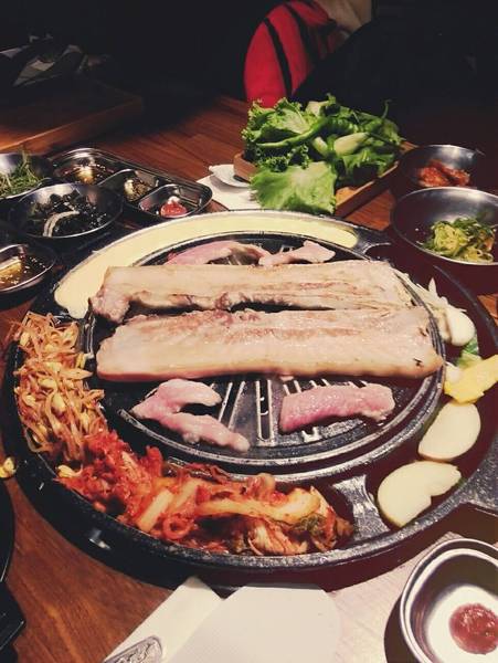 滋滋咕嚕 쩝쩝꿀꺽 韓式烤肉專門店:【台北大安.燒肉 】滋滋咕嚕韓式烤肉專門店 ☆ 必點護心肉豬肉拼盤