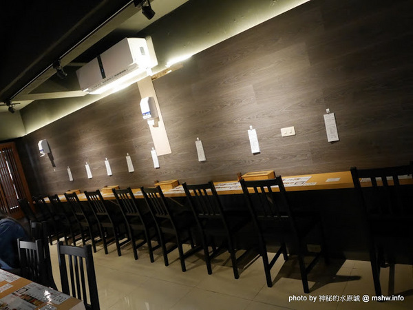 野島家麵屋(河南店):【食記】台中ラ一メン野島家麵屋河南店@西屯逢甲夜市 : 率性新吃法!奶蓋咖哩麵.客製化丼飯等你來嘗鮮~招牌美味一次滿足