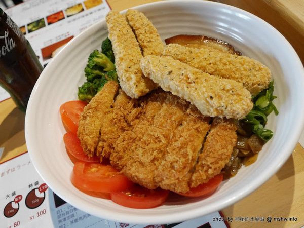 野島家麵屋(河南店):【食記】台中ラ一メン野島家麵屋河南店@西屯逢甲夜市 : 率性新吃法!奶蓋咖哩麵.客製化丼飯等你來嘗鮮~招牌美味一次滿足