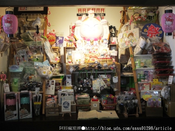 露琦和洋餐廳:【美食特搜。屏東市】露琦和洋餐廳。龍貓出沒小秘境 巷弄裡的日式木造童趣餐廳