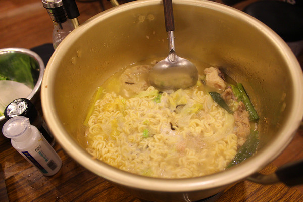 富士山龍フジヤマドラコン(台灣高雄店)：[高雄]富士山龍フジヤマドラコン