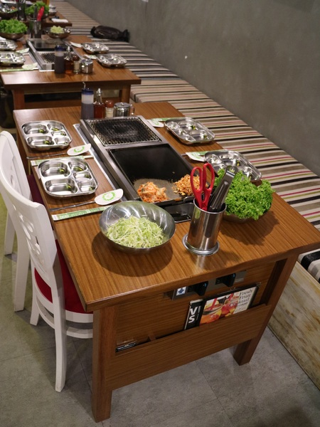 VEGETEJIYA菜豚屋(林森店):【台北美食】日式燒烤VEGETEJIYA菜豚屋(林森店)@中山捷運站