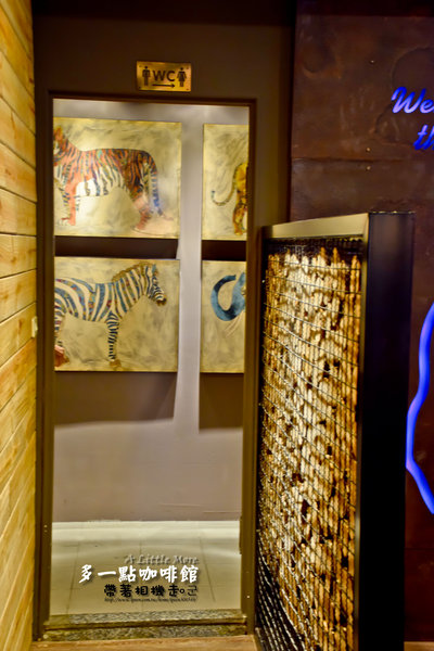 多一點咖啡館 A Little More(台南美學館):台南 中西區.多一點的選擇 充滿飽足感 A Little More 多一點咖啡館