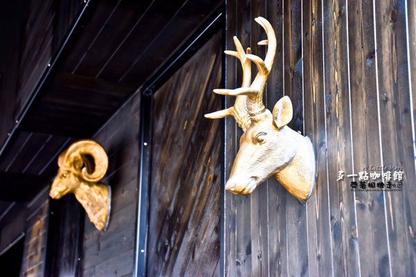 多一點咖啡館 A Little More(台南美學館):台南 中西區.多一點的選擇 充滿飽足感 A Little More 多一點咖啡館