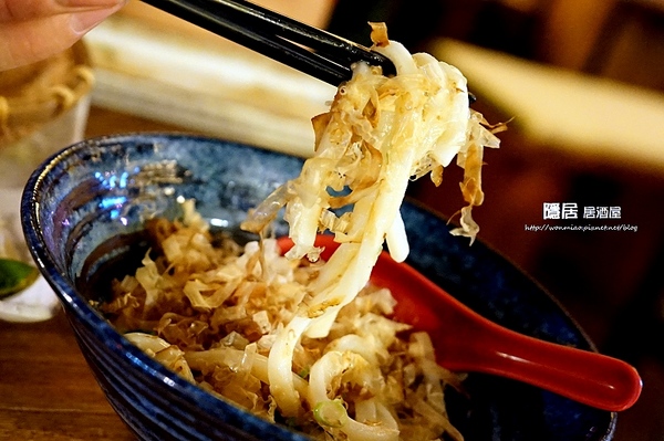 隱居小食堂:【板橋串燒 推薦】好吃平價又超抒壓的好去處! ✿✿ 隱居居酒屋 (新埔店) ✿✿ (完整菜單)