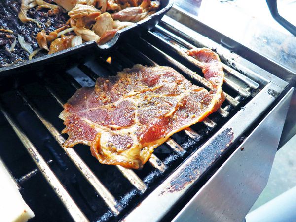 【桃園美食】史丹漢堡-燒肉蛋吐司進化版