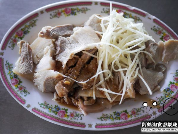 大有路無名米粉湯：【桃園小吃】大有路米粉湯(鐵皮屋米粉湯)-整口高湯香!!佛心來的米粉湯